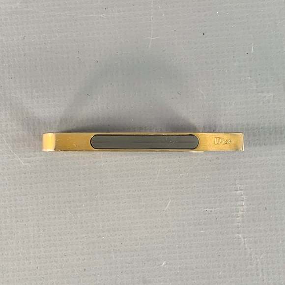 CHRISTIAN DIOR Vintage One  Gold Silver Two Tone Metal Tie Clip - Picture 1 of 3